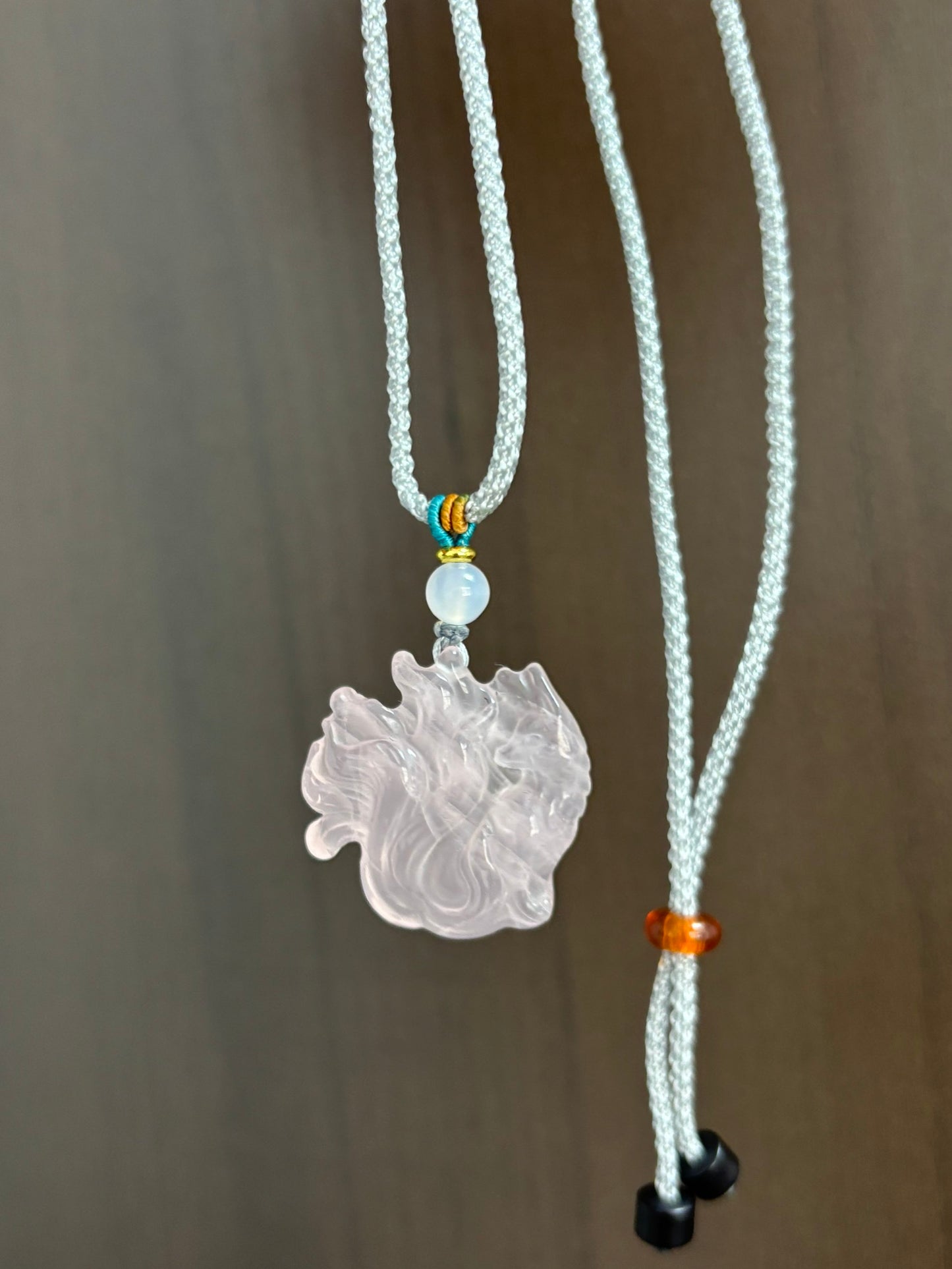 天然石ネックレス,天然石ペンダント,九尾,天然水晶,ローズクォーツ